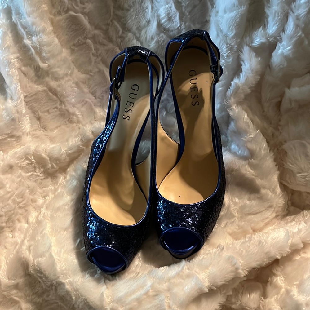 All that glitters Blue Edition